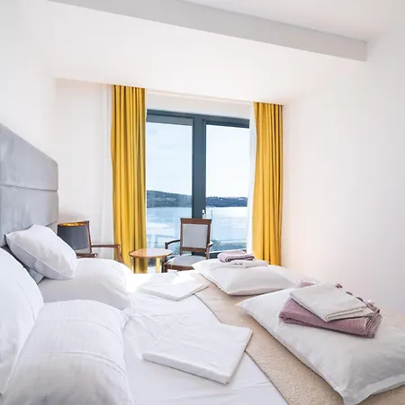 Apartment Laurus Five Stars