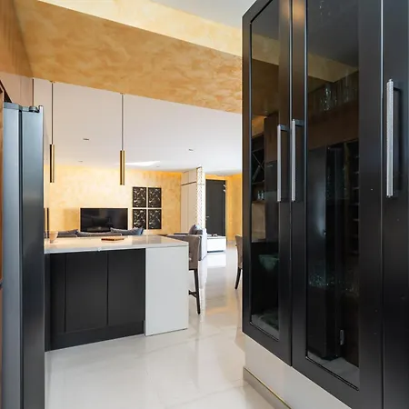 Appartement Laurus Five Stars *