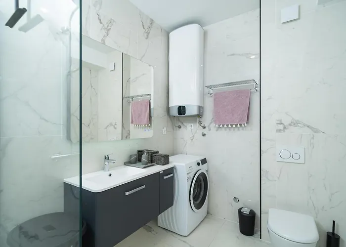 Laurus Five Stars Апартаменты