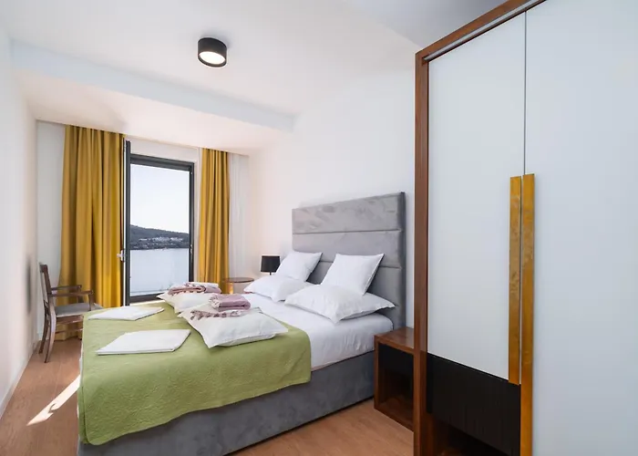 Laurus Five Stars * Дубровник