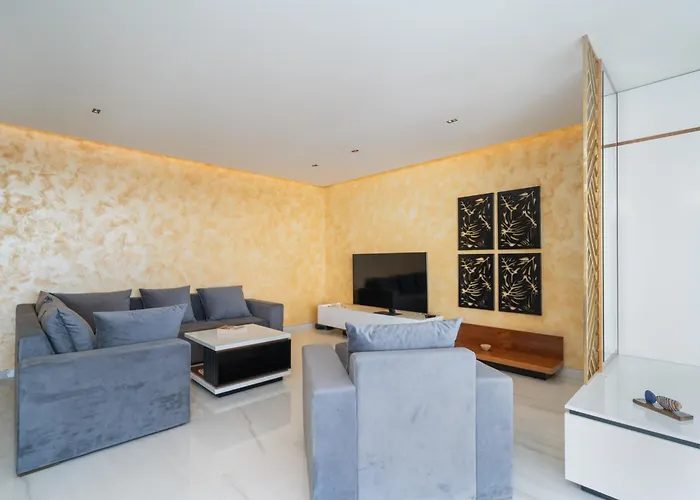 Laurus Five Stars