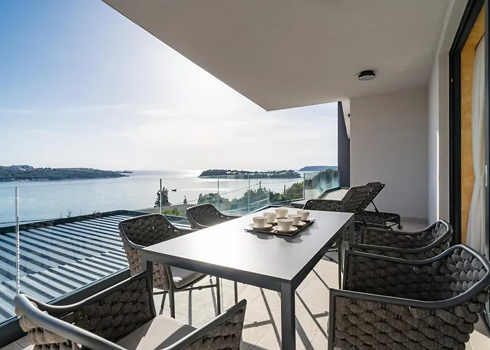 Laurus Five Stars