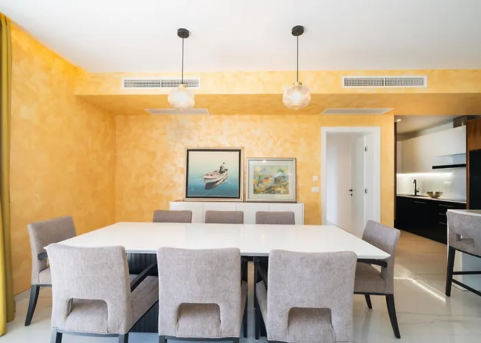 Laurus Five Stars Apartamento *
